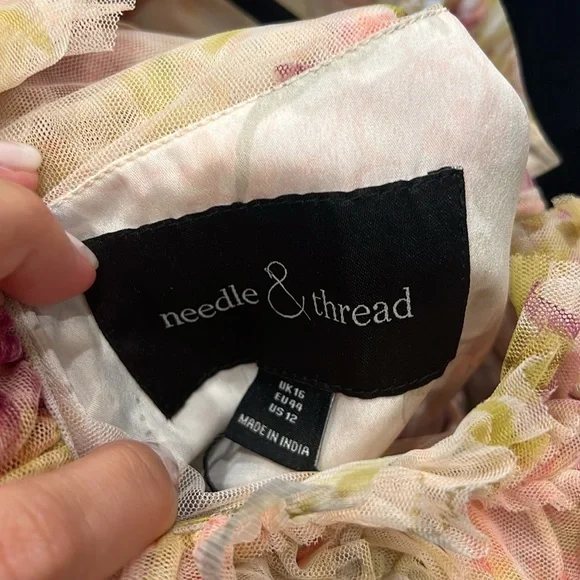 Needle & thread size 16 Maxie dress floral NWT - Picture 3 of 3